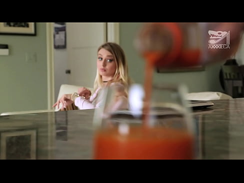 ❤️ పెద్ద టిట్స్ మరియు గట్టి పుస్సీ ఉన్న హాట్ గర్ల్ ఓడిపోయిన వ్యక్తి నుండి ఆత్మవిశ్వాసం పొందుతుంది, కానీ చాలా కష్టం ❤️❌ క్వాలిటీ పోర్న్ te.libporno.ru